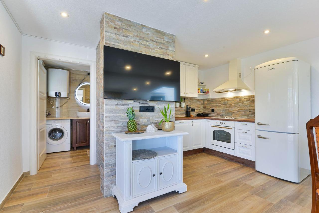 Modern Rustic Villa Kate بنكوفاتش المظهر الخارجي الصورة